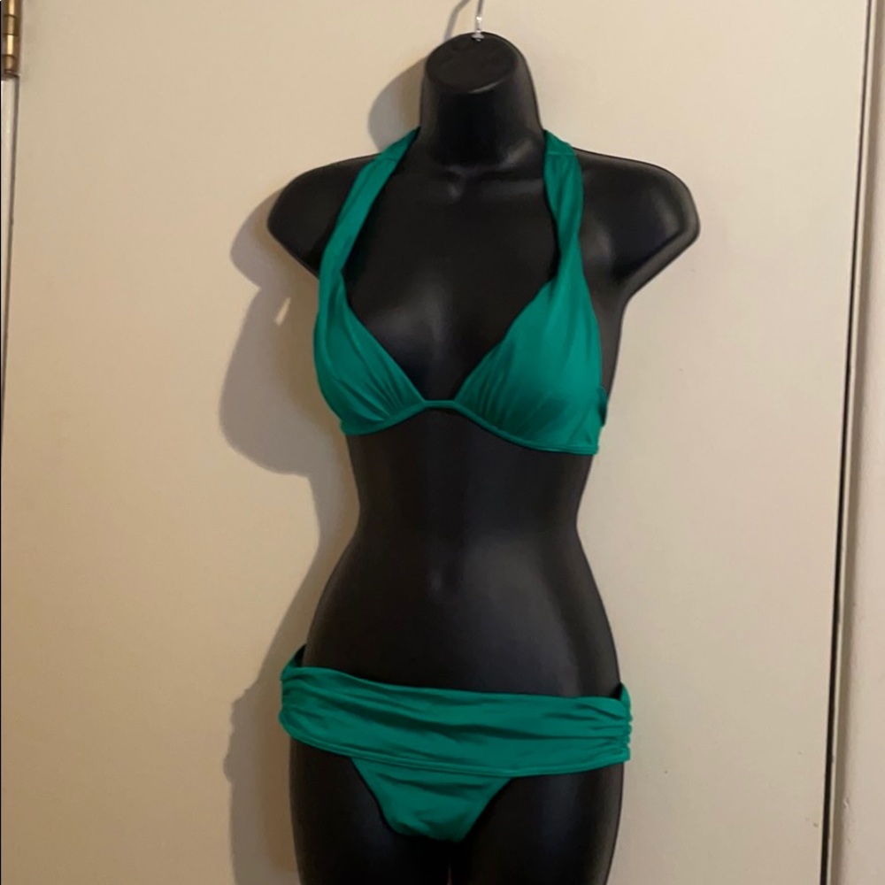 Green VS swim